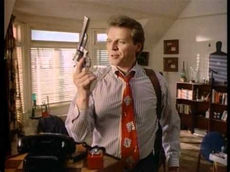  ¿Qué pasa con Sledge Hammer!, la parodia policial de los años 80 que te hará reír a carcajadas?